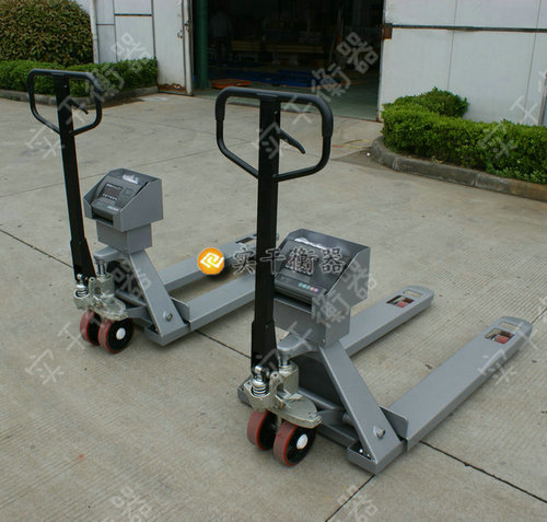 稱重專用工廠車間叉車秤，卡車裝箱地牛秤